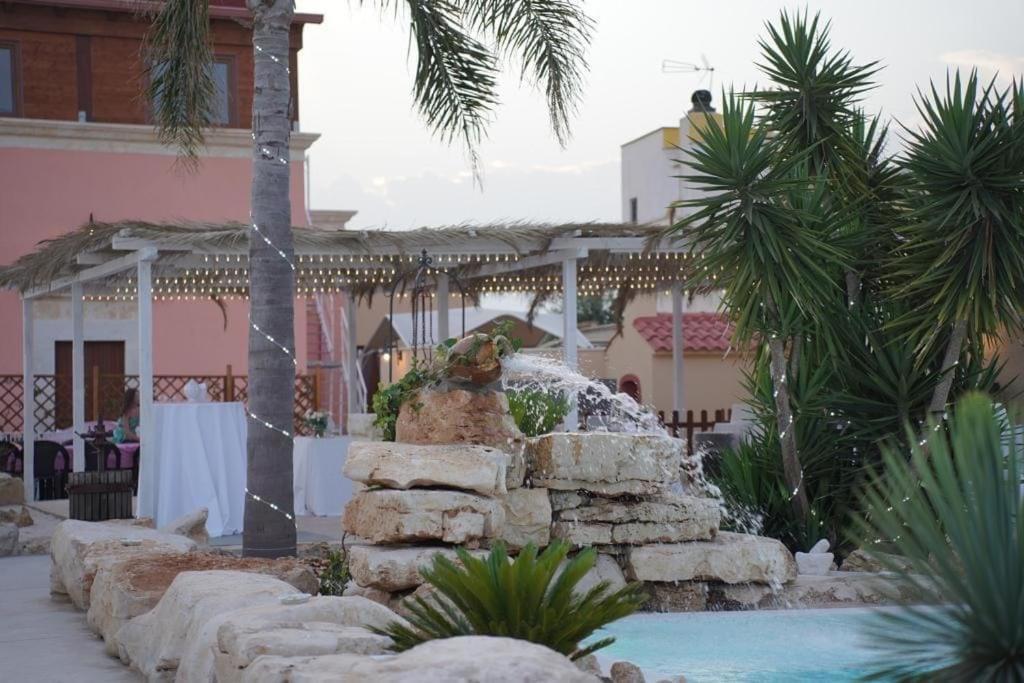 Il Germoglio Hotel Bisceglie Luaran gambar